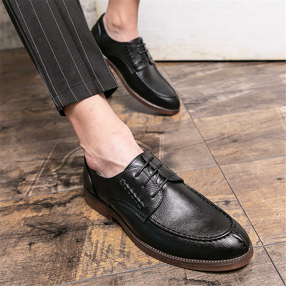 エレガントな滑り止め大型メンズシューズカジュアルスニーカー男 - Elegant Formal Men'S Wear のレビューと価格