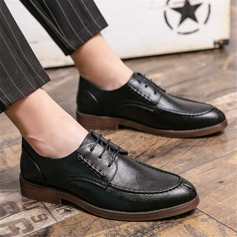 エレガントな滑り止め大型メンズシューズカジュアルスニーカー男 - Elegant Formal Men'S Wear のレビューと価格