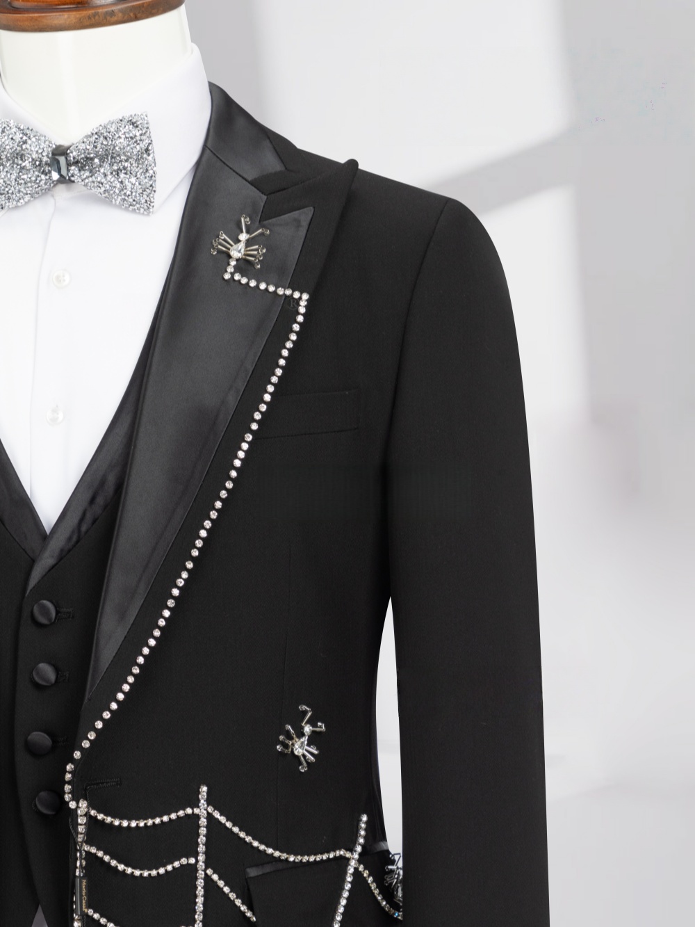 シックな高級ビーズ刺繍メンズスーツ3ピース ステージ衣装 エ - Elegant Formal Men'S Wear のレビューと価格